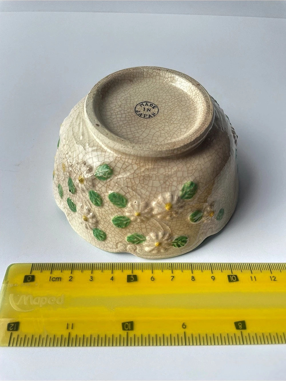 Vintage Japanese Majolica Daisy Ceramic Tea Set - 3pc - Picture 8 of 9